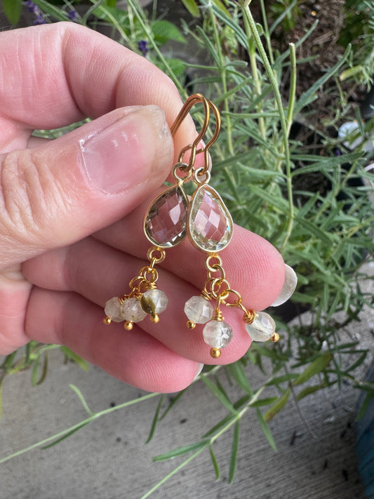 Green amethyst gemstone, vermeil and 14 k gold metal, earrings