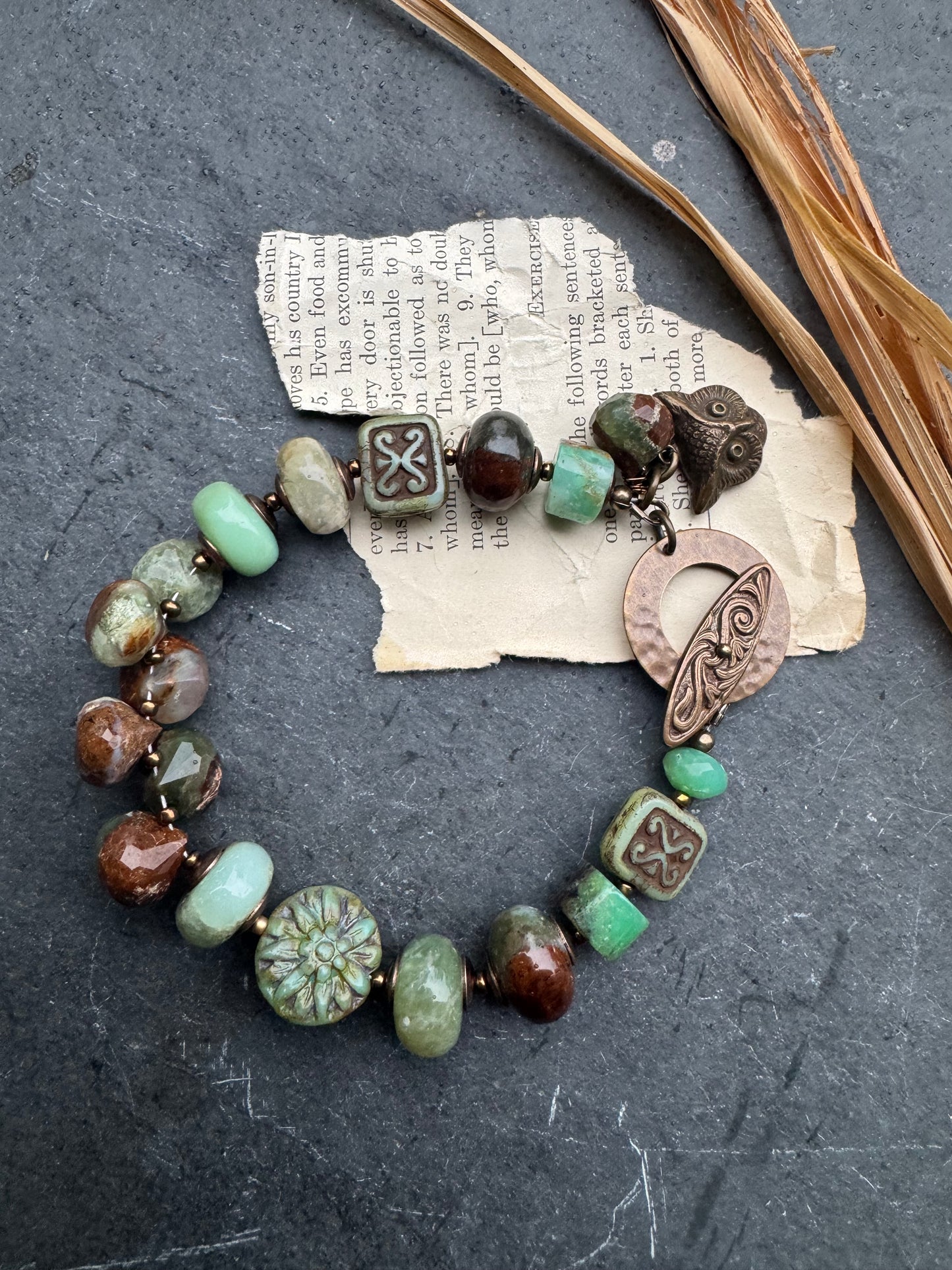 Chrysoprase stone, Czech glass, bracelet