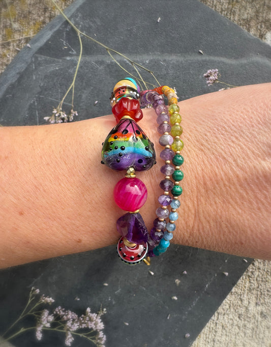 Rainbow. Mixed gemstone, lampwork glass, rhinestone clasp.
