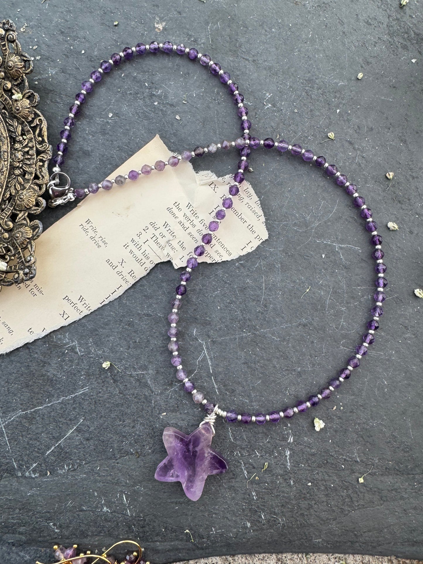 Amethyst stone star pendant, amethyst stone, silver necklace