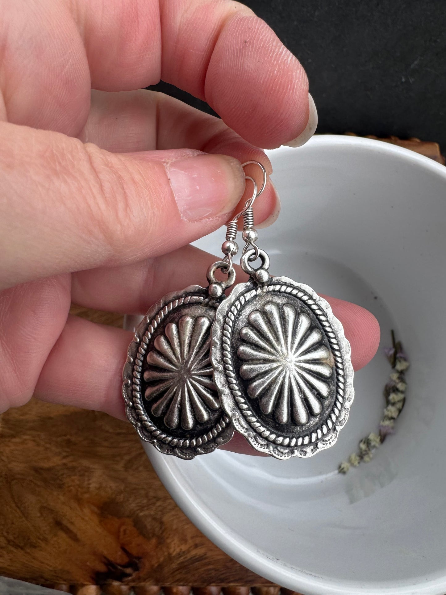 Western style charm silver earrings, jewelry