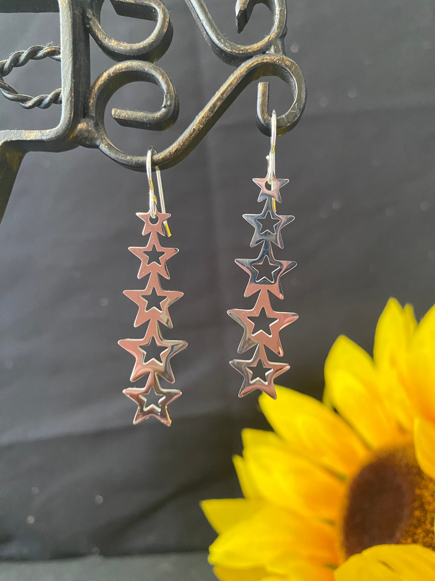 Stars, silver metal charms earrings