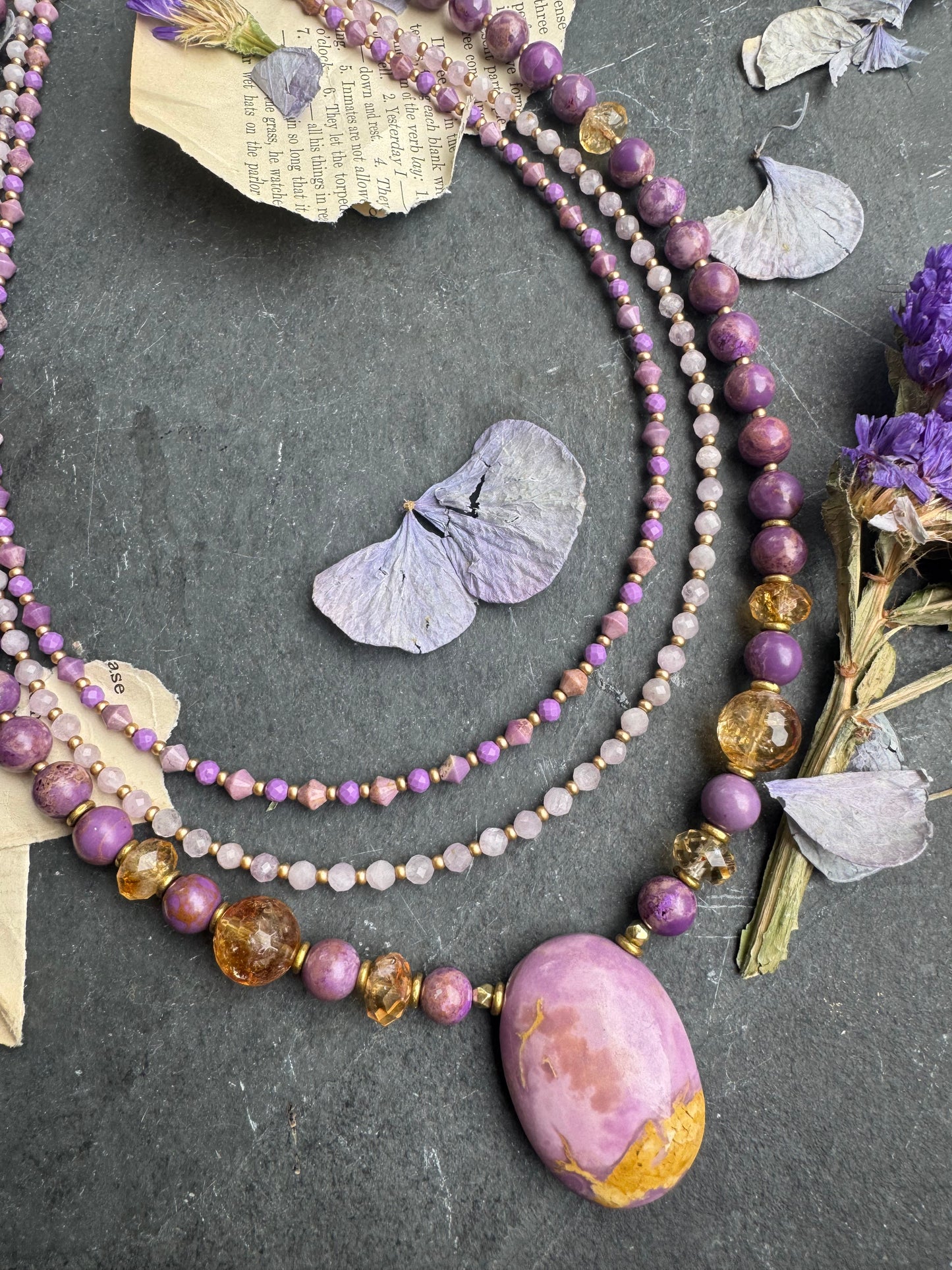 Phosphosiderite, kunzite, citrine stone, necklace, brass, gold, metal, jewelry