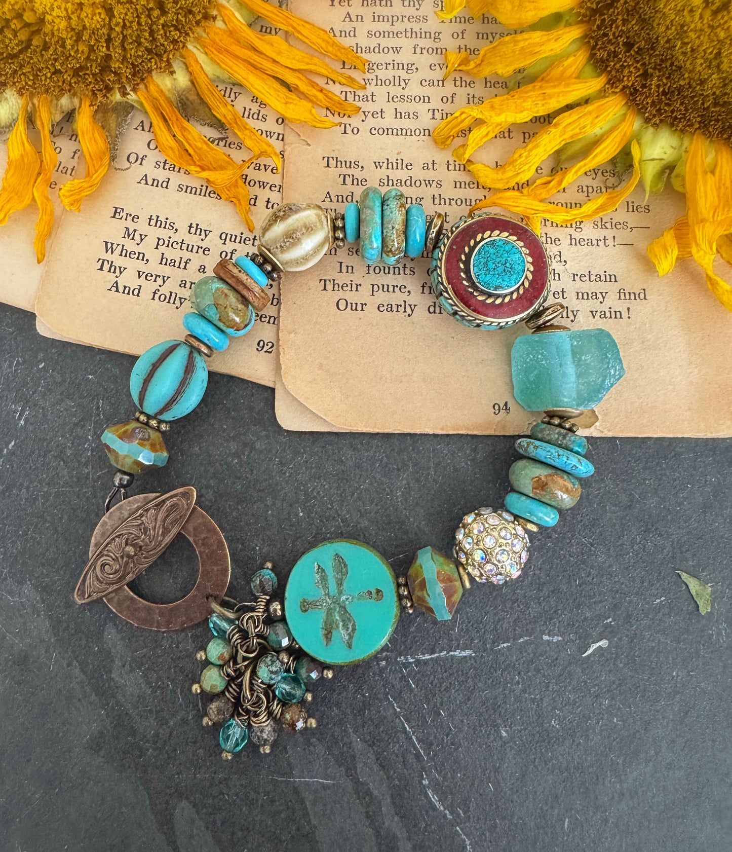 Turquoise stone, czech glass, nepal bead, brass, bracelet.