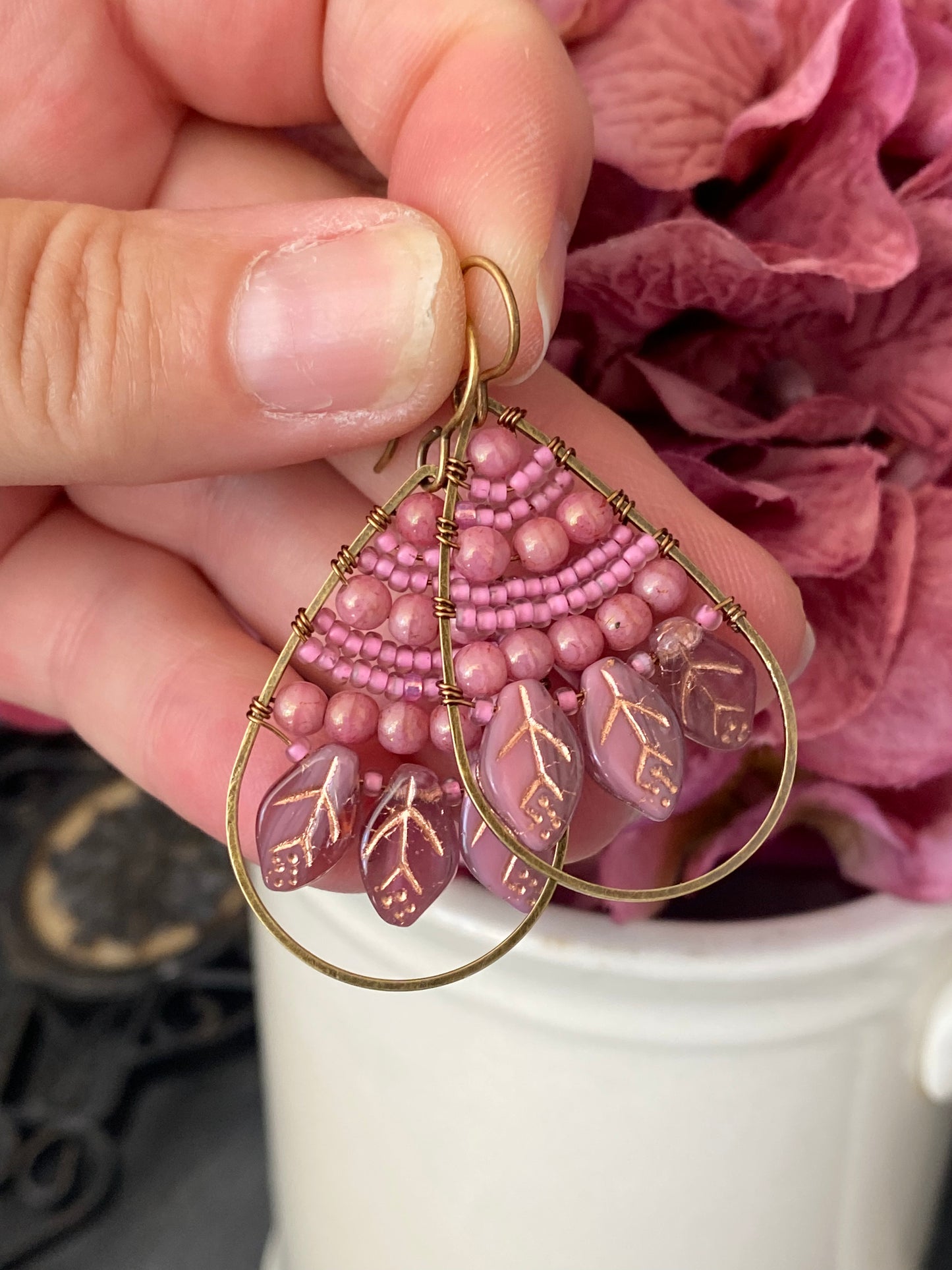Leaf earrings. Pink. Czech glass leaves, seed beads, beaded earrings, KIT