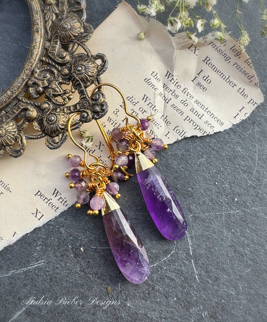 Amethyst stone, teardrop, gold metal, earrings