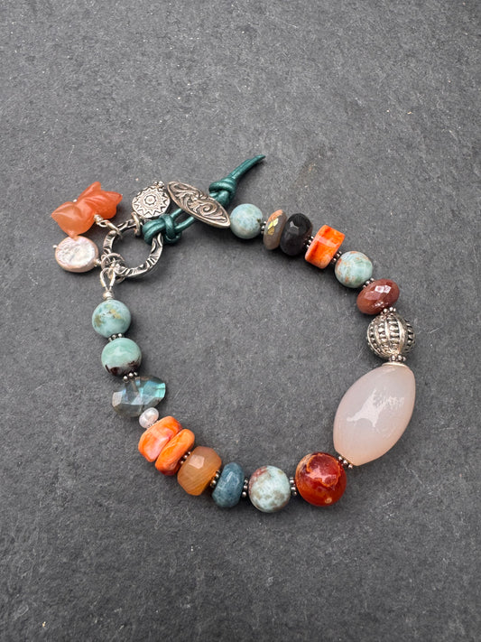 Larimar, spiny oyster, carnelian agate, labradorite, silver metal, bracelet