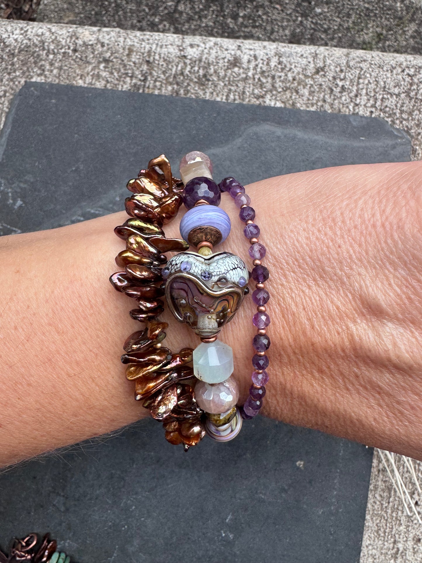 Amour. lampwork glass, amethyst, citrine, strawberry quartz, moonstone, green garnet, pearls, bracelet.