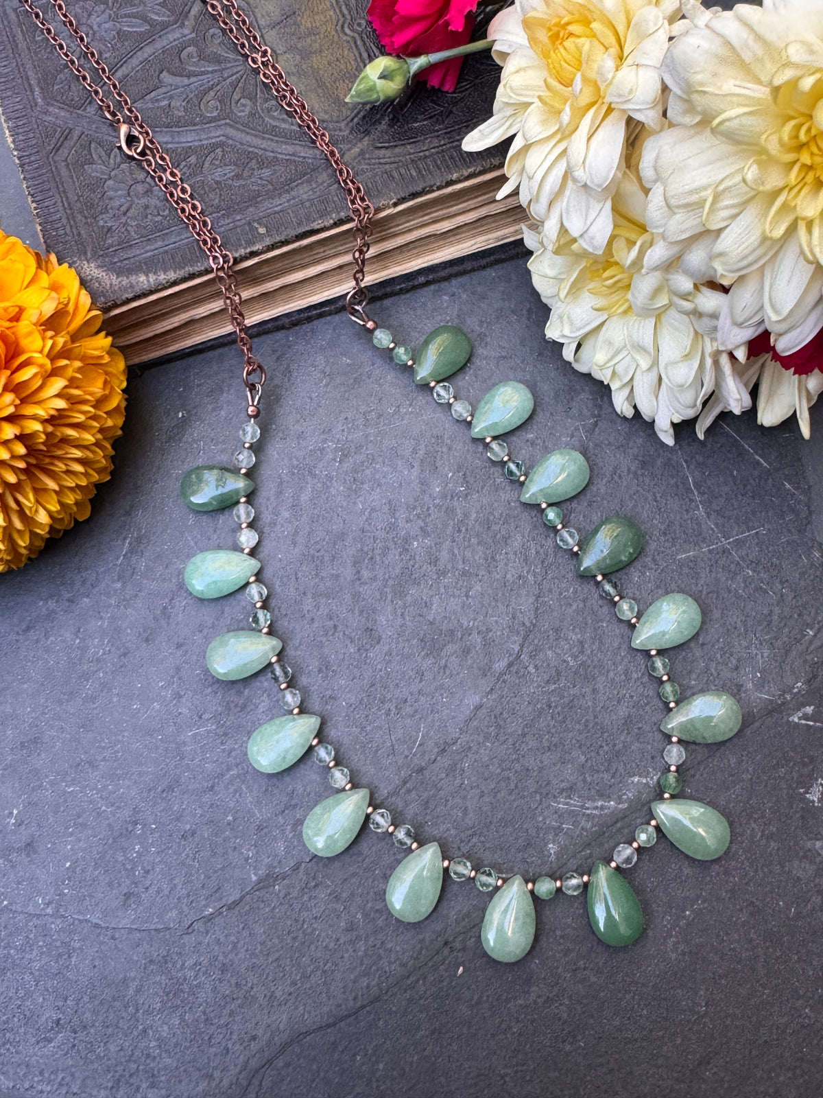 Green aventurine stone and copper metal, necklace