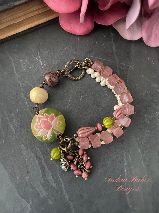 Lotus flower ceramic, strawberry, quartz , Czech glass, bronze metal, bracelet, jewelry