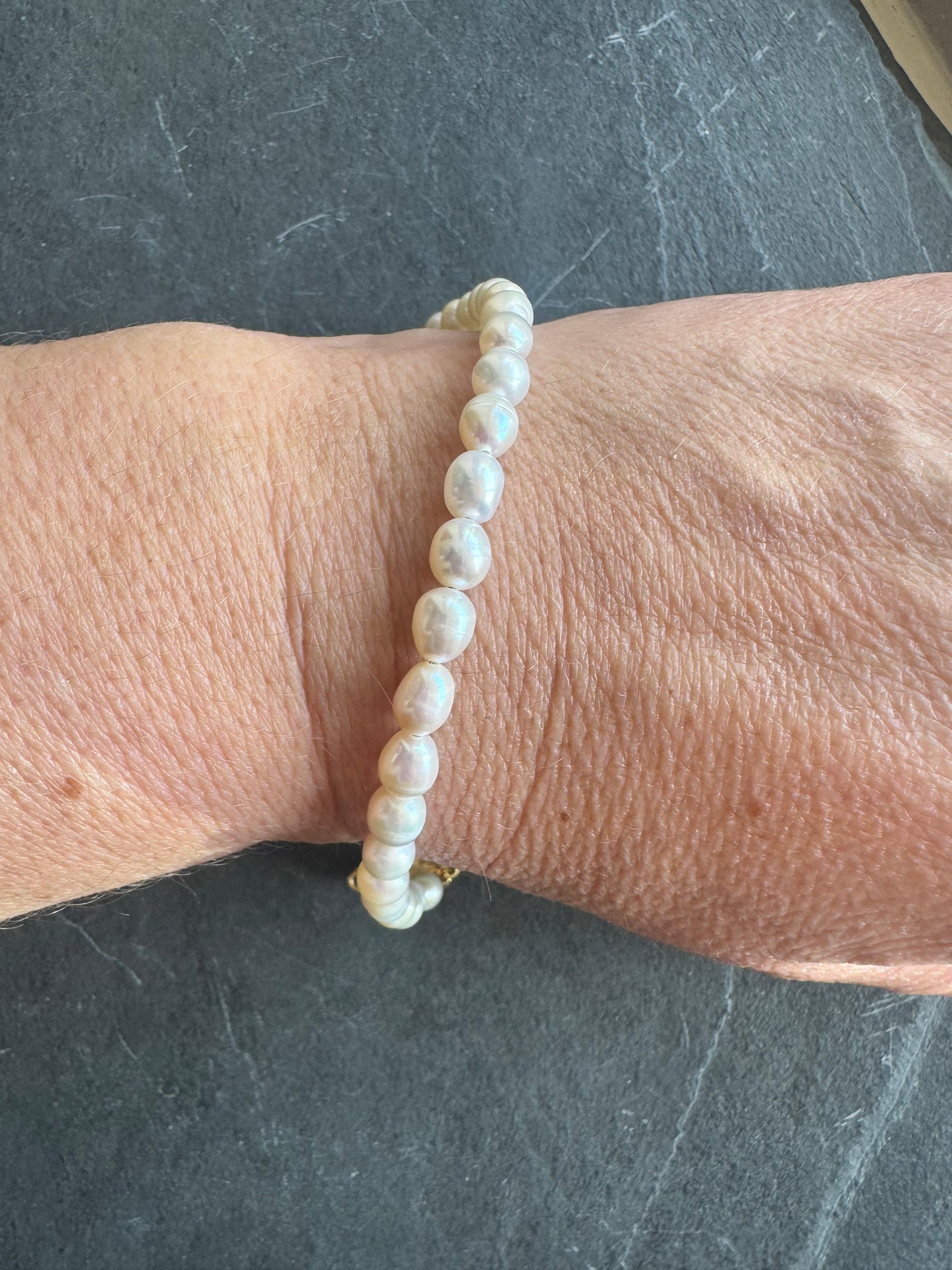 Gold Vermeil onion clasp, Freshwater AAA white Pearls, bracelet