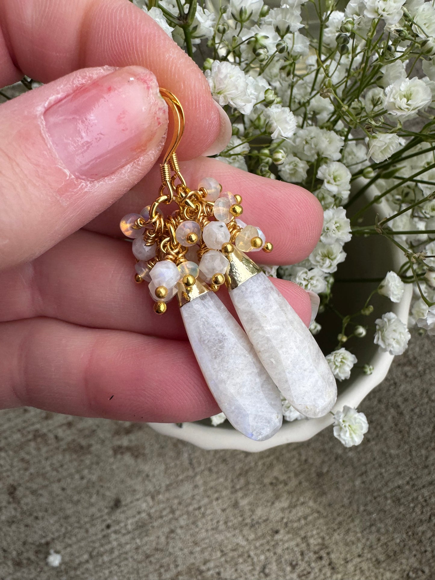 Moonstone, Opal stone, gold metal, earrings