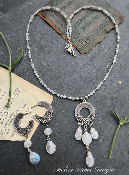 Moonstone and Sterling silver, necklace and earrings set