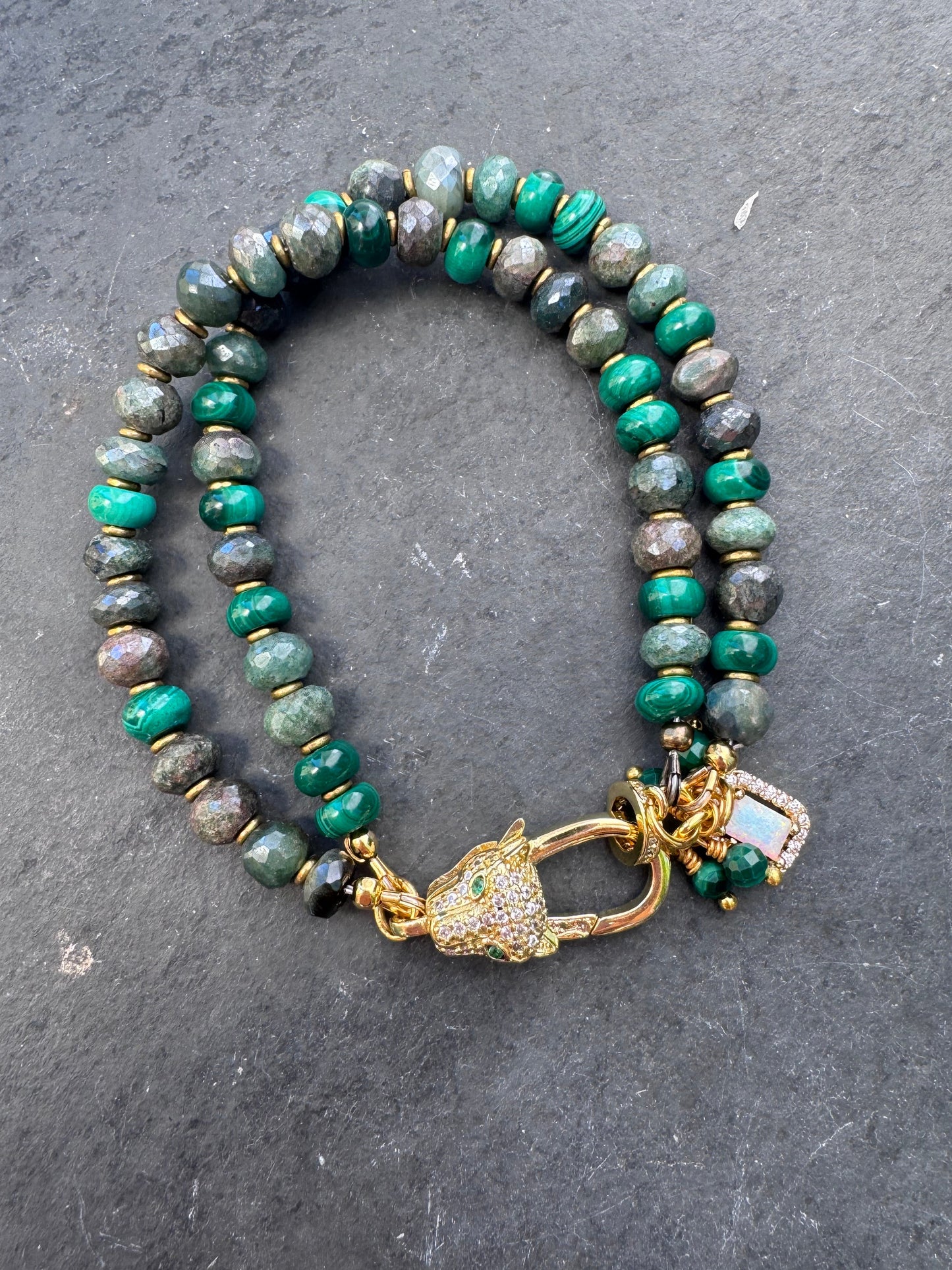 Emerald faceted stone, malachite, jaguar gold rhinestone clasp, bracelet