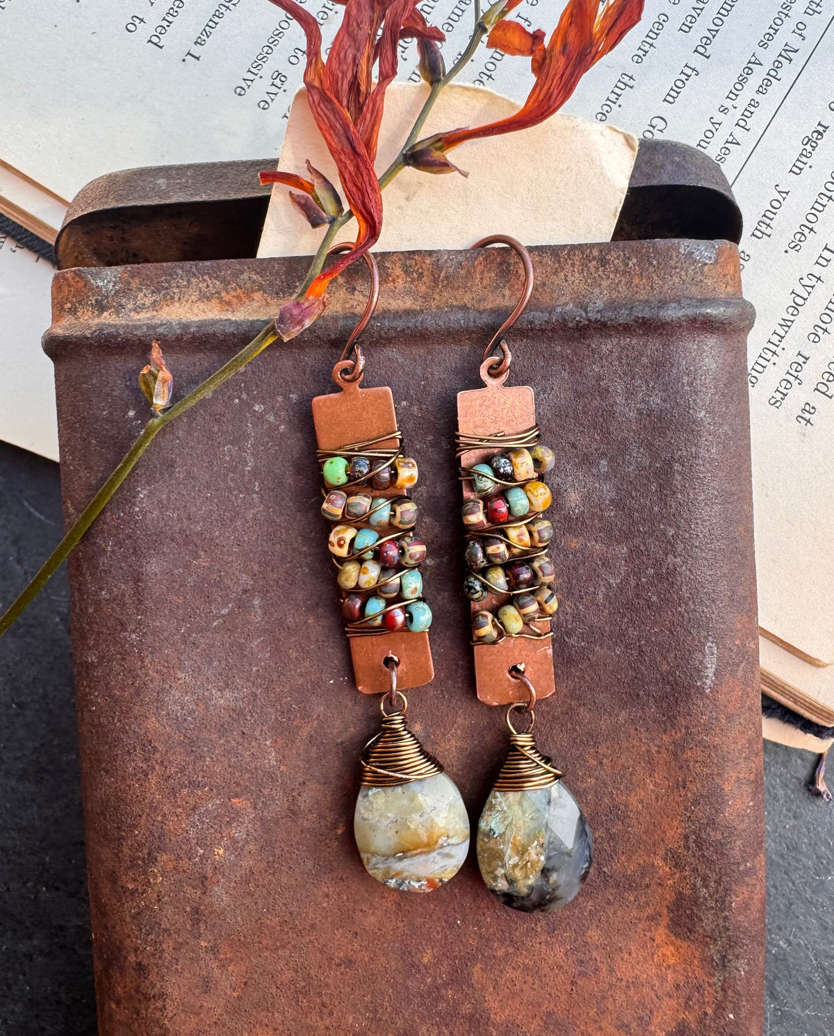 Genstone drops, Czech glass, copper metal, earrings