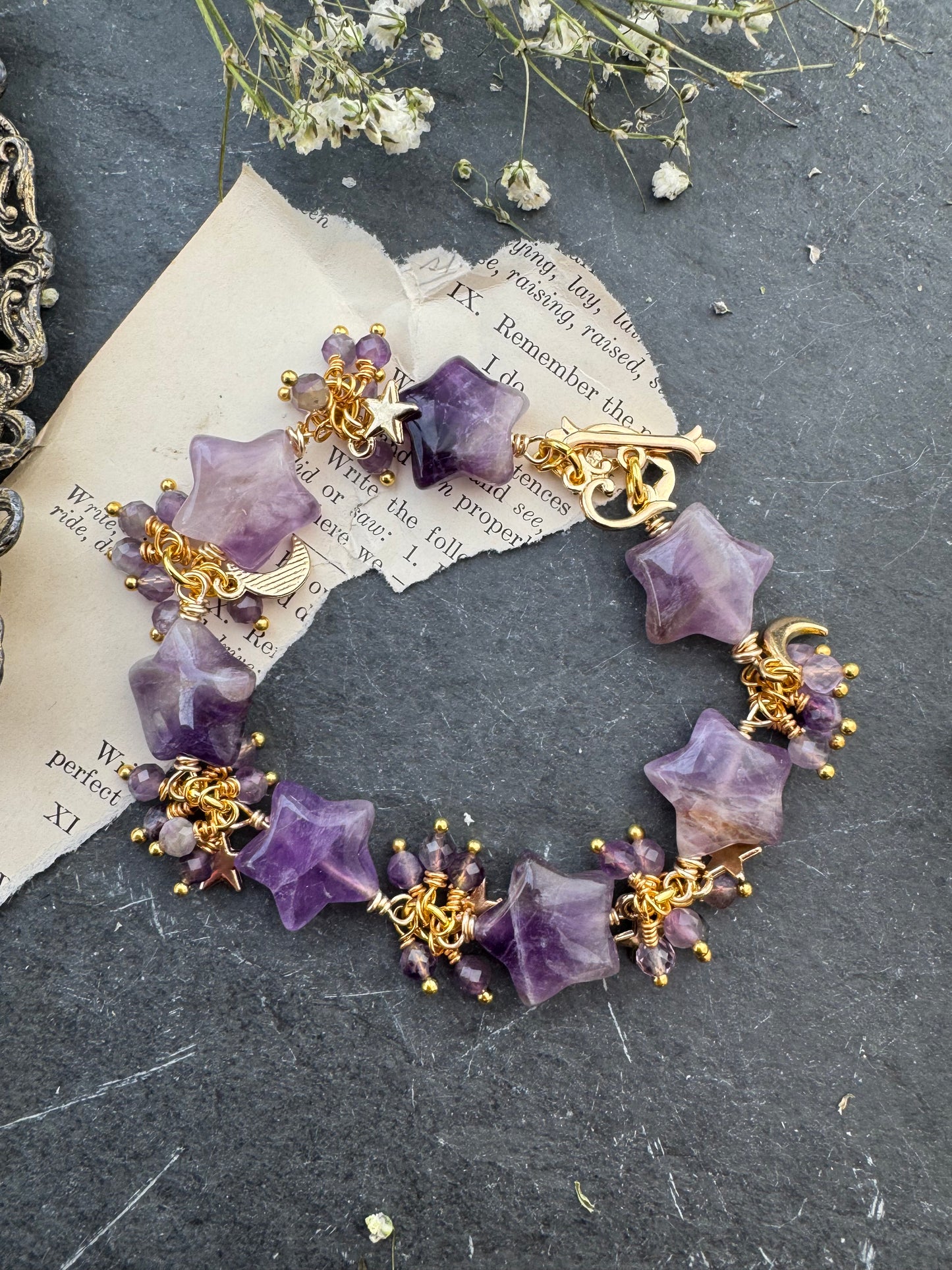 Amethyst stone stars, amethyst stone, gold metal, bracelet