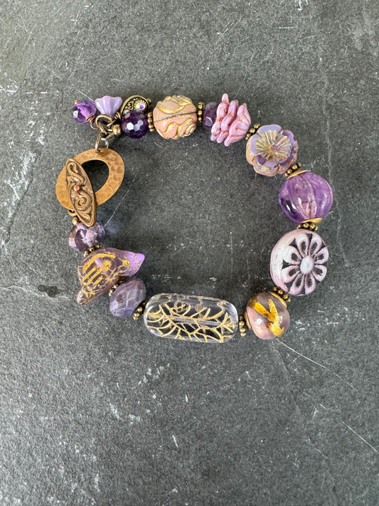 Amethyst stone, czech glass, brass, bracelet.