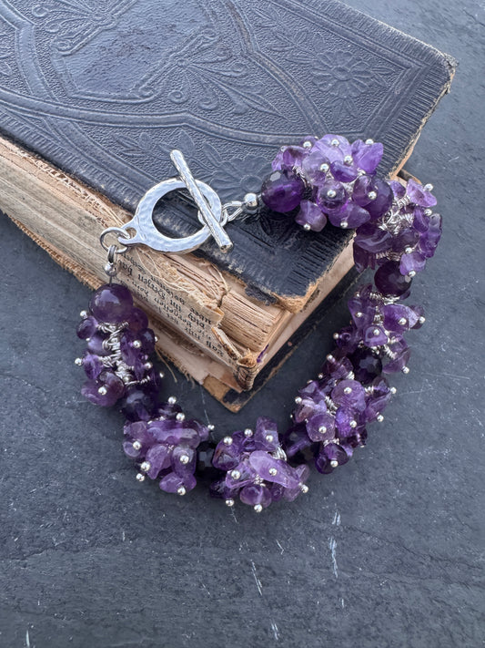 Amethyst chip stone, wire wrapped, silver metal, bracelet
