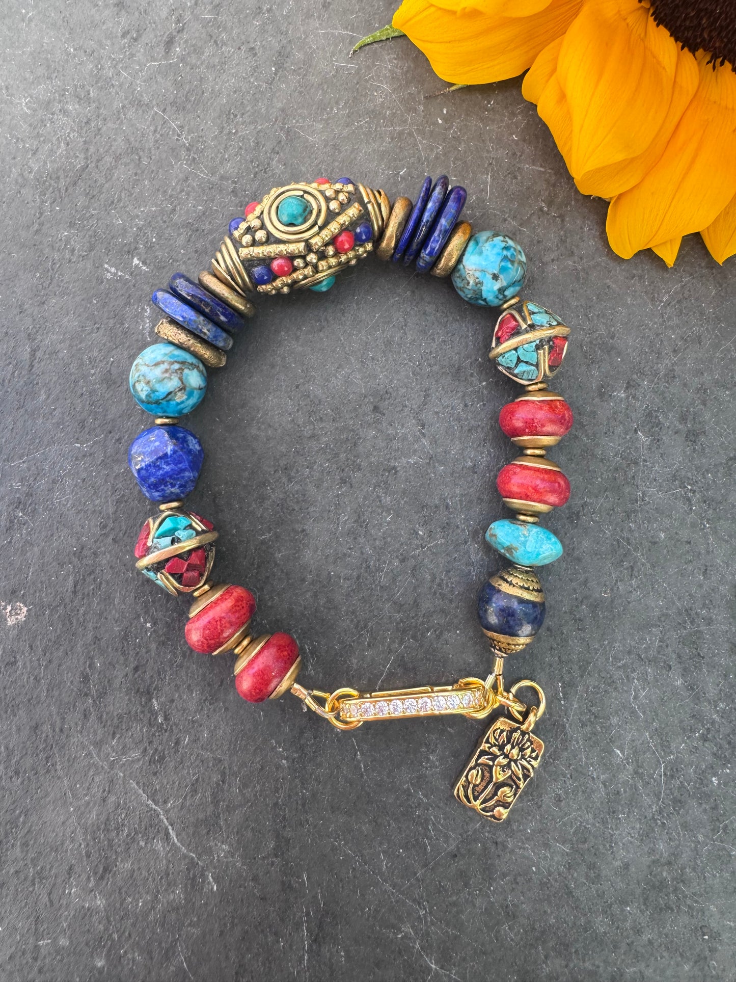 Nepal beads, coral, turquoise, lapis lazuli, jasper, bracelet.