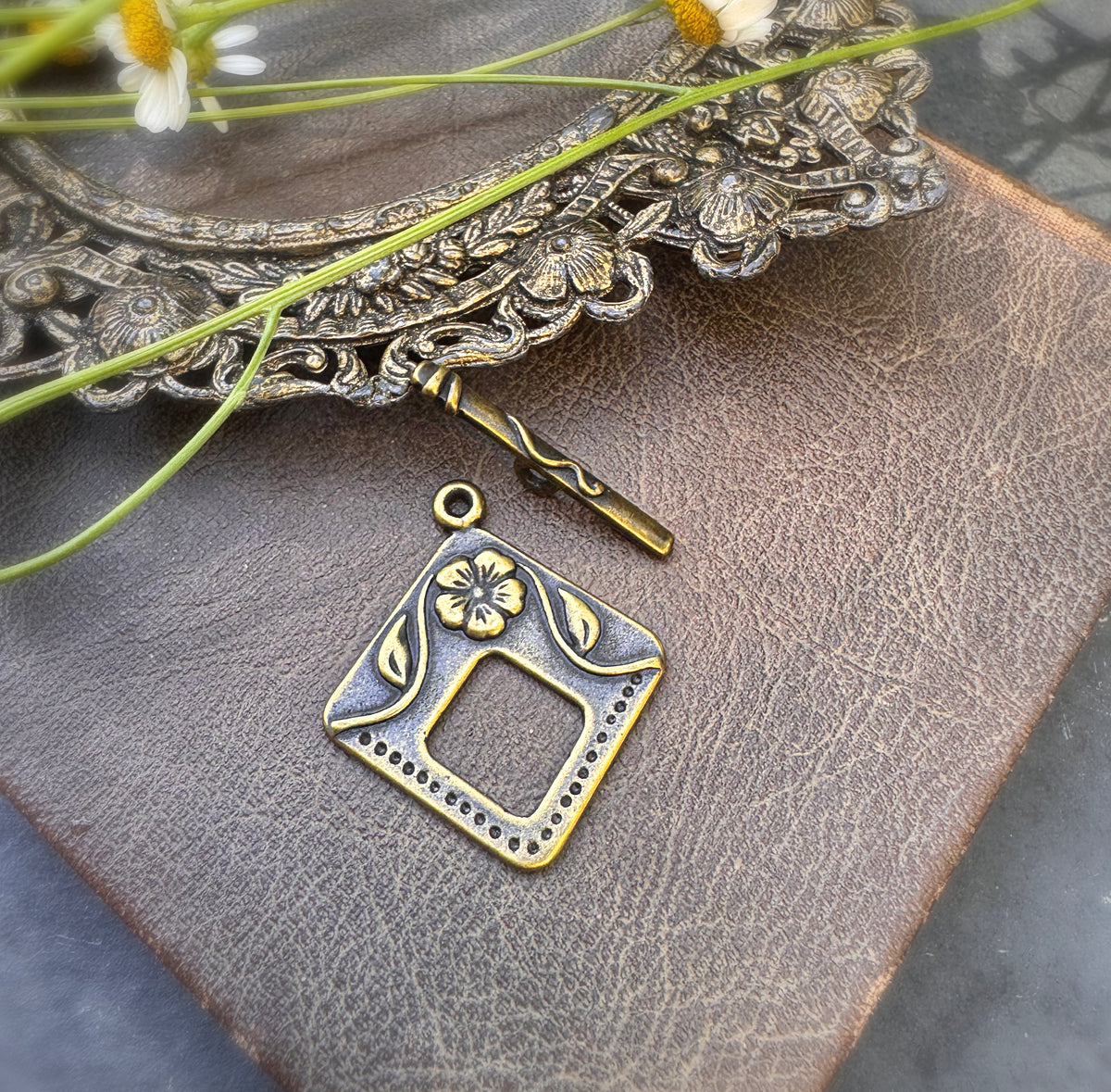 Square Flower Square Toggle Clasp