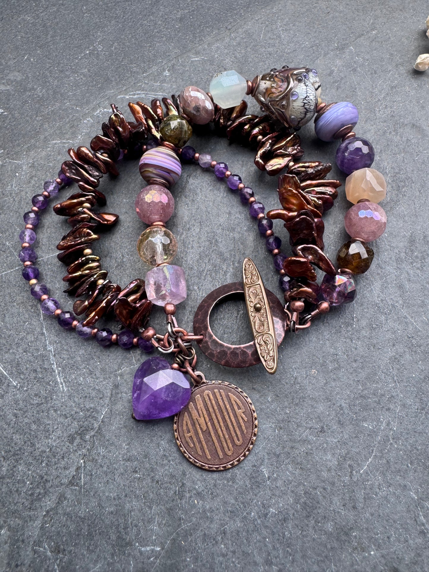 Amour. lampwork glass, amethyst, citrine, strawberry quartz, moonstone, green garnet, pearls, bracelet.
