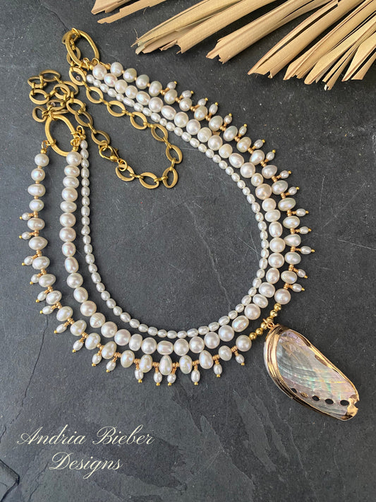 Freshwater pearls and gold metal, necklace, jewelry. MTO.