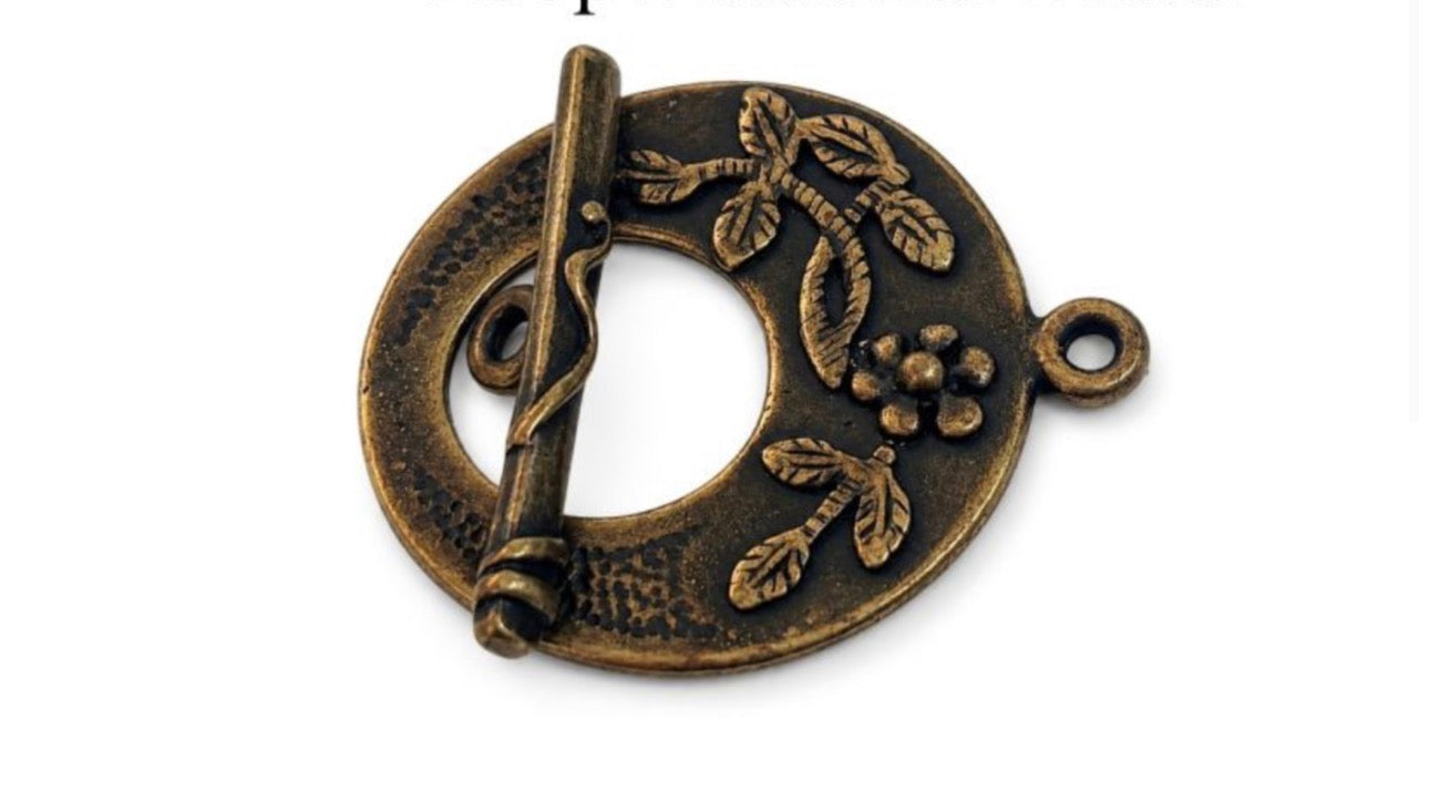 Flower Round Toggle Clasp
