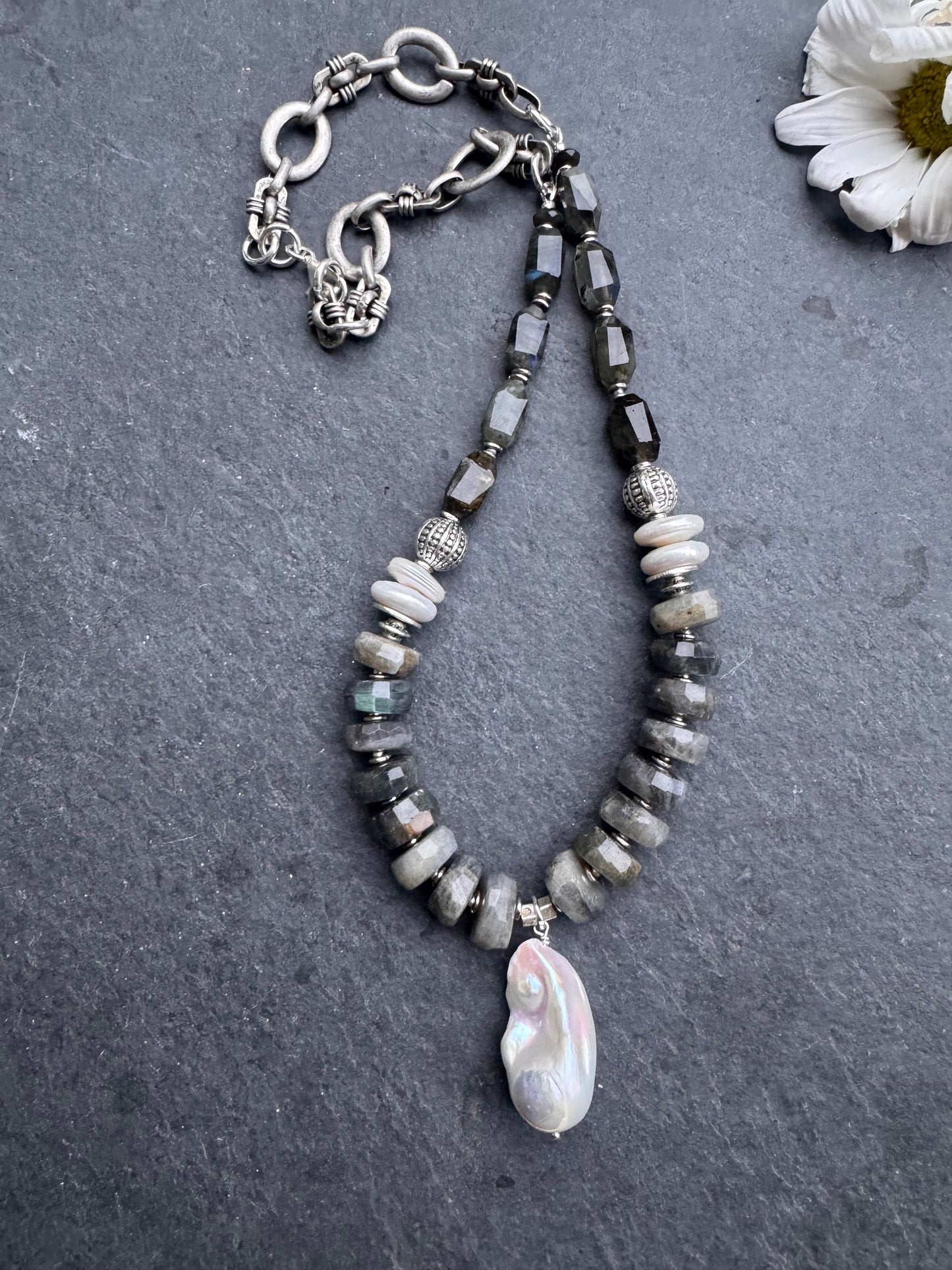 Labradorite, baroque pearl, pewter, silver metal, necklace.