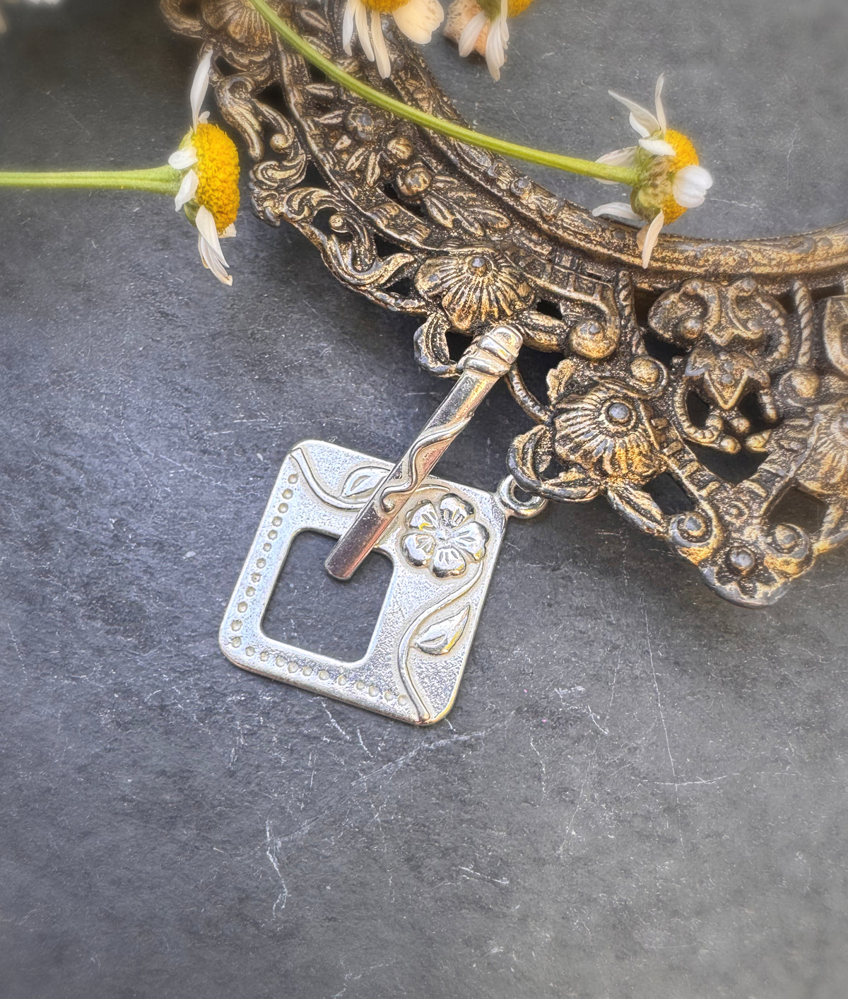 Square Flower Square Toggle Clasp