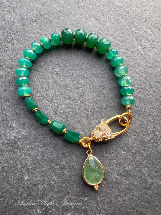 Green Onyx, jaguar gold rhinestone clasp.