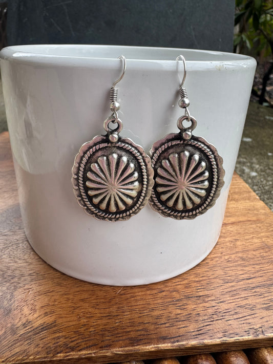 Western style charm silver earrings, jewelry