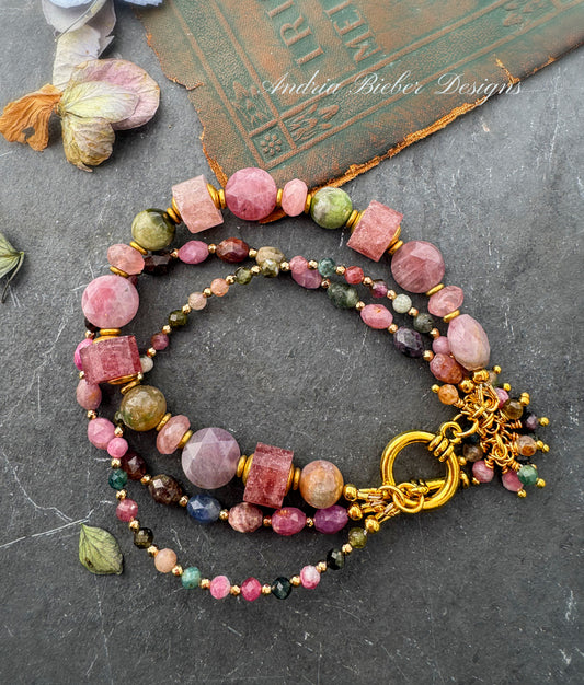 Watermelon tourmaline stone, rose quartz, strawberry quartz, hematite, gold metal, bracelet.
