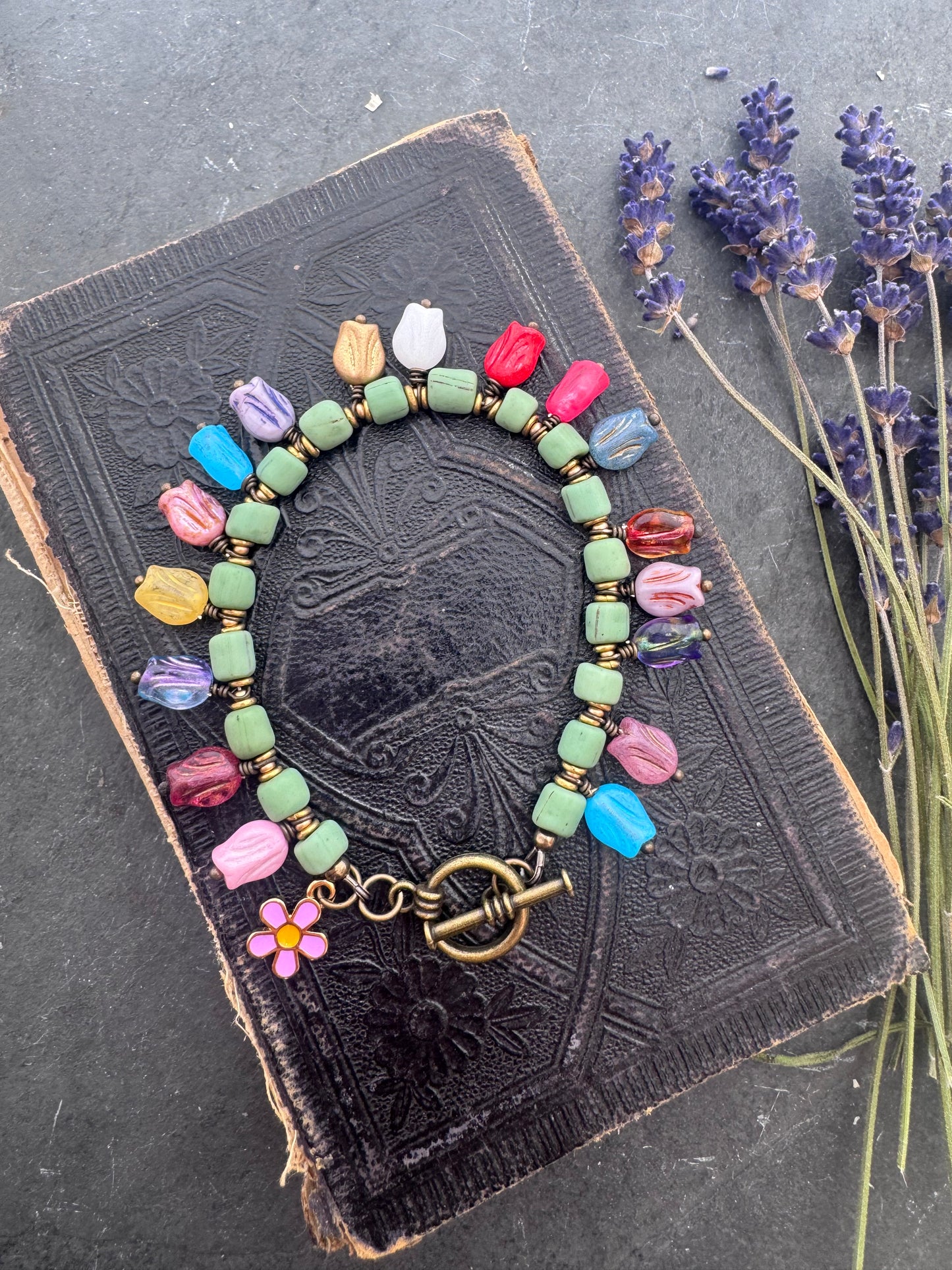 Tulip Czech glass, Javan glass, bronze metal bracelet.