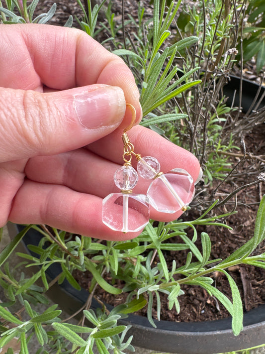 Clear quartz stone, gold metal, earrings