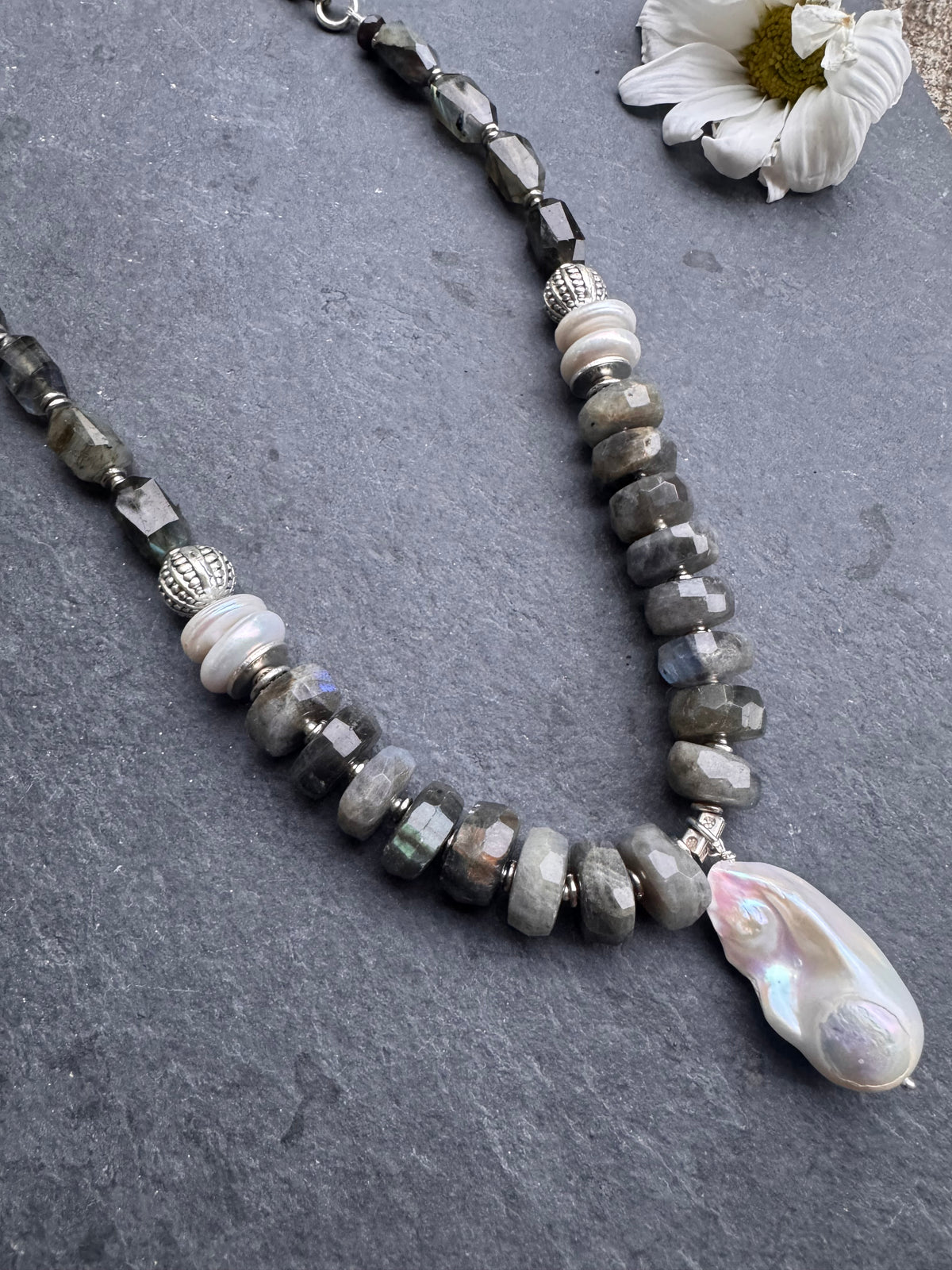 Labradorite, baroque pearl, pewter, silver metal, necklace.