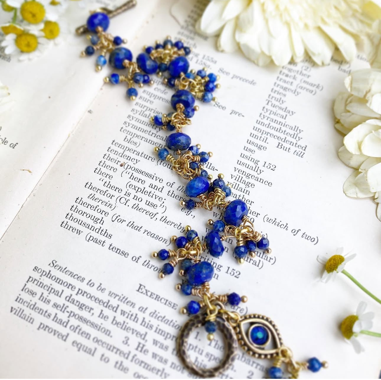 Lapis lazuli stone, gold metal, evil eye, bracelet. KIT