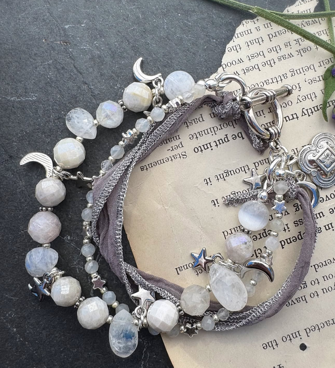 moonstone, labradorite, charm, ribbon, silver metal, bracelet