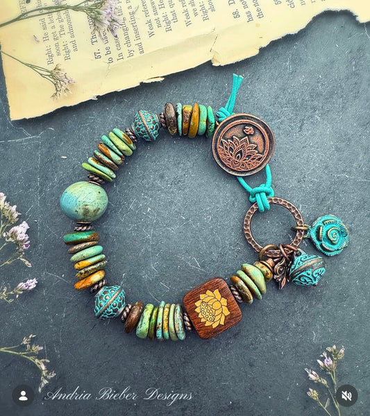 Lotus flower. Turquoise stone, wood, ceramic, bracelet.