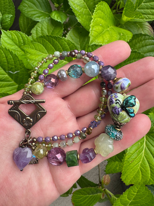 Amethyst, jade, chalcedony, fluorite, green garnet, lampwork glass, Czech glass, bracelet