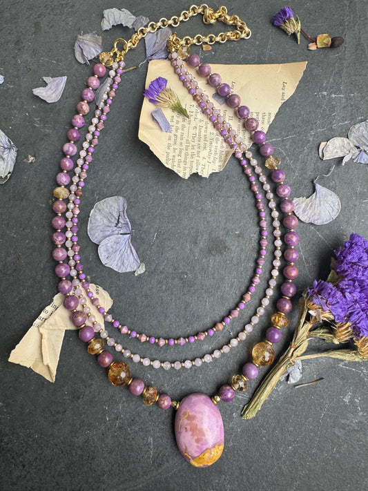 Phosphosiderite, kunzite, citrine stone, necklace, brass, gold, metal, jewelry