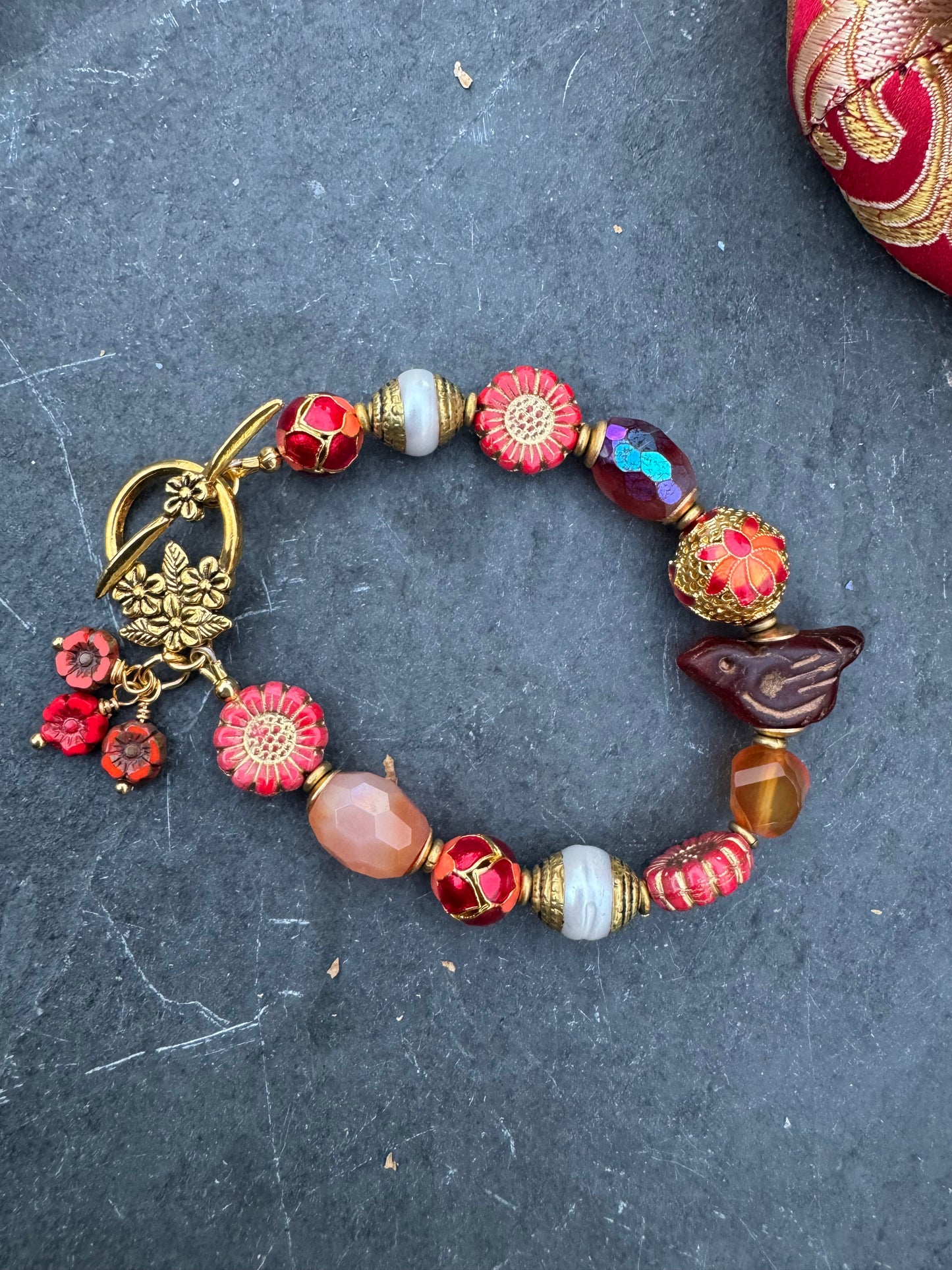 Red Czech glass, pearl, carnelian agate, red coral, gold metal, bracelet