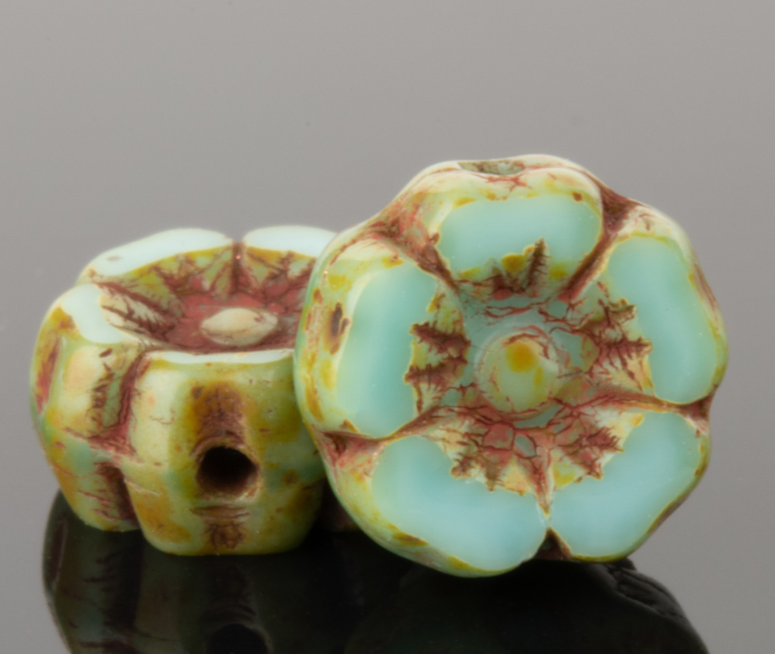 Hibiscus Flower (7mm) Turquoise Silk (Vaseline) with Picasso Finish