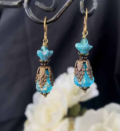 Vintaj Natural Brass- Wisteria Bead Cap