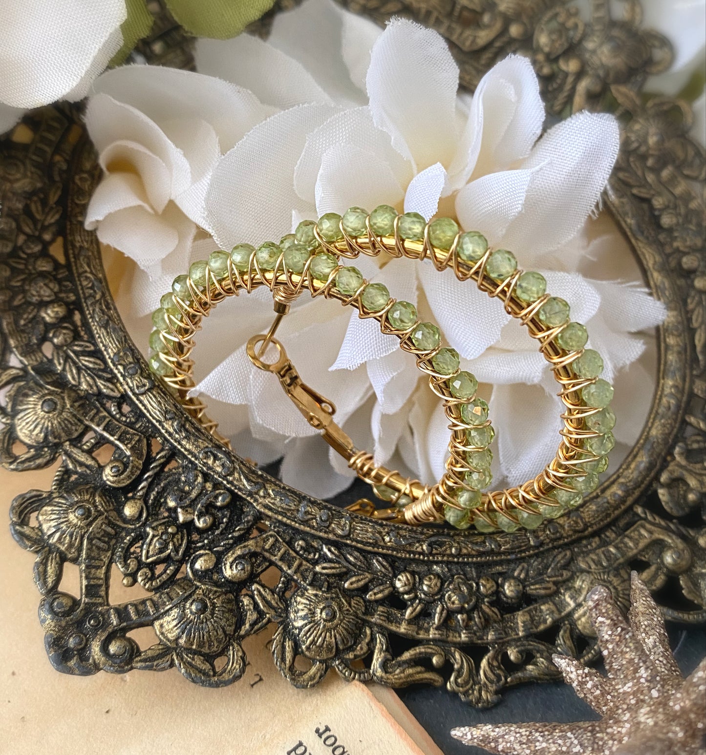 Wire wrapped hoop kit. Gold hoop metal. Peridot faceted stone beads.