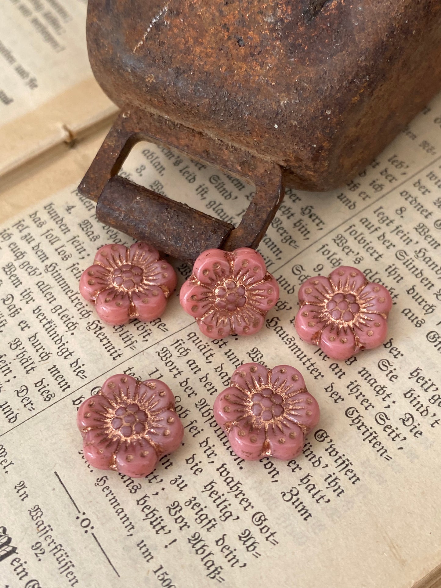 Premium Czech glass rose flowers, pink with copper wash, 14mm