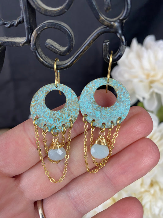Amazonite stone, charms with blue patina, chain, gold metal, earrings