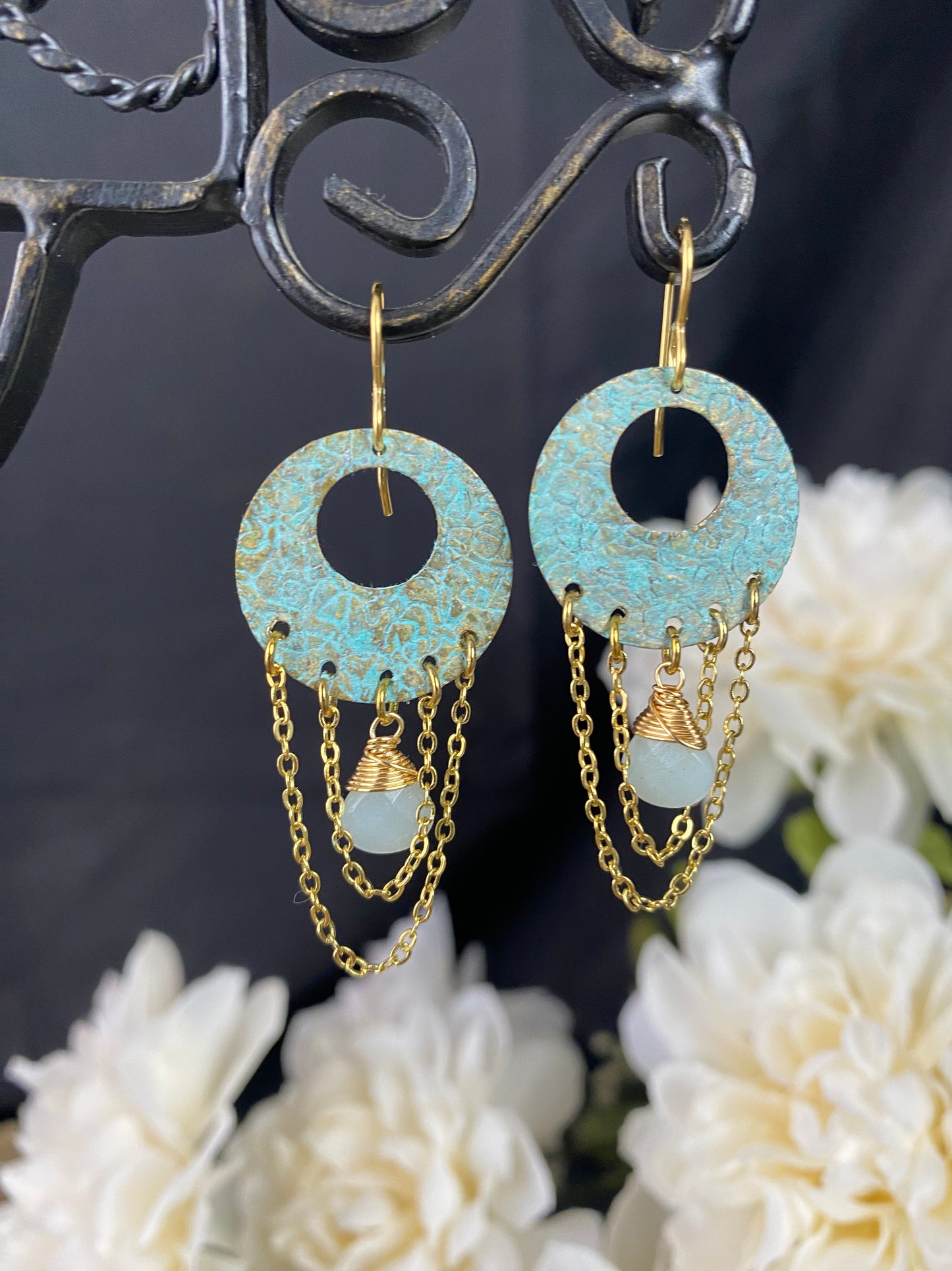 Amazonite stone, charms with blue patina, chain, gold metal, earrings